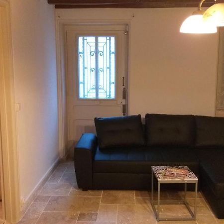 Le Gite Au Pied Du Chateau De Chaumont Bagian luar foto